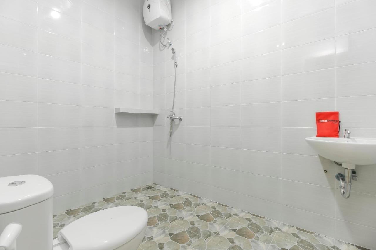 Reddoorz Premium @ Setiabudi Medan Sunggal Екстер'єр фото